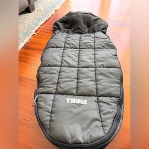Thule Charcoal Kids Puffer stroller bag
